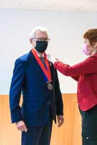 Christian Degny reçoit la médaille de la Justice, prud'hommes