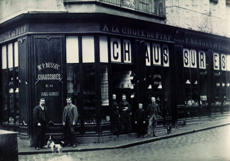 Photo du magasin malouin de Bessec prise en 1880