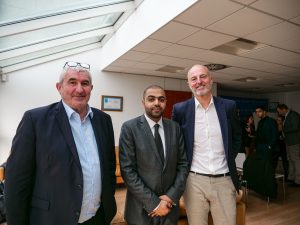 De gauche à droite : Joël Batard, directeur du développement France Haltiqa et maire de Pordic; Haitham Al Maalaw, premier conseiller de l’ambassade d’Oman en France; Lionel Rabin, président d’Haltiqa et ancien directeur général d’Air Products Moyen-Orient.