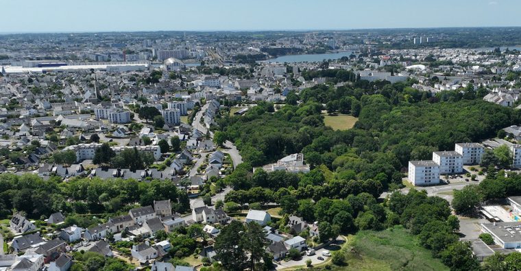 Illustration de l'article Lanester : une renégociation d’emprunts toxiques en 2015 pèse encore sur la capacité d’investissement