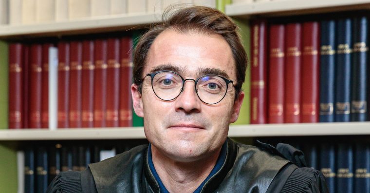 Matthieu-Jean Thomas, magistrat en charge du pôle contentieux spécialisés. ©Studio Carlito