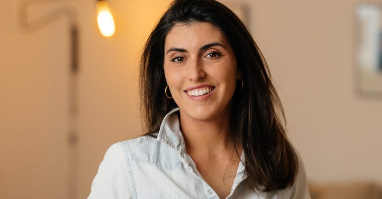 À la tête de Maison Hädenn depuis 2019, la Vannetaise Julia Basauri du Sartel bouscule les codes de l’industrie cosmétique