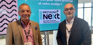 BDI devient Bretagne Next (Nouvelle Économie Expertise et Transitions). Hugues Meili, président du directoire de BDI, passe le flambeau à Loïc Hénaff, élu au conseil régional, à la présidence du conseil de surveillance de Bretagne Next. ©7Jours/Bruneau