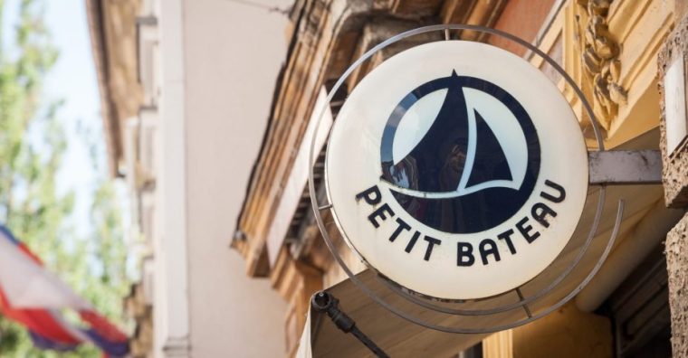 Illustration de l'article Le groupe Rocher tourne la page Petit Bateau : feu vert de l’Autorité de la concurrence