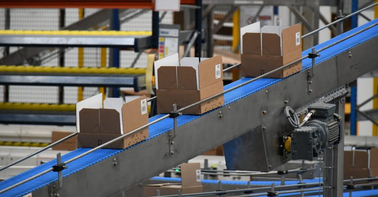Ce site permettra à L’Oréal d’augmenter sa capacité logistique de plus de 80 % par rapport à l’ancien site de Bruz.