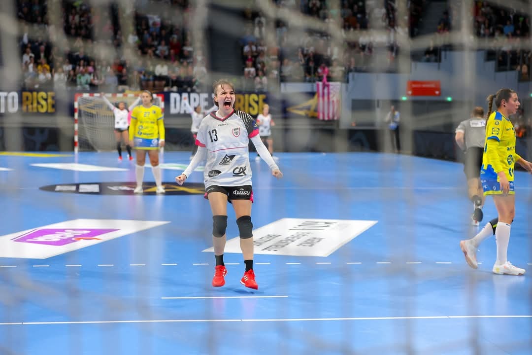 Les féminines du BBH évoluent au plus haut niveau français et européen du handball. Le club a construit son modèle économique autour du projet sportif pour se maintenir au top niveau.