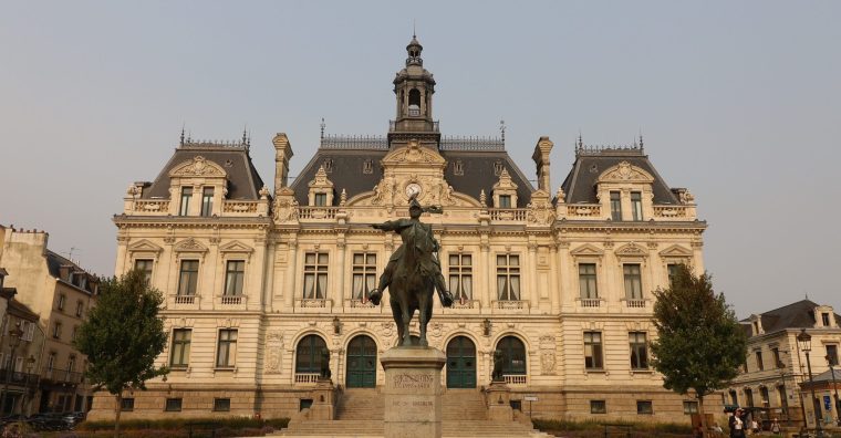 La Ville de Vannes présente une situation financière saine, malgré quelques axes d'amélioration.