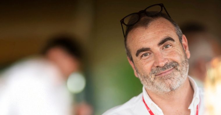 Illustration de l'article CALENDRIER DE L’AVENT. Yves-Eric Moënner, Pointcarre Textile Software : « Un passeport pour le monde​​​​​​ »​