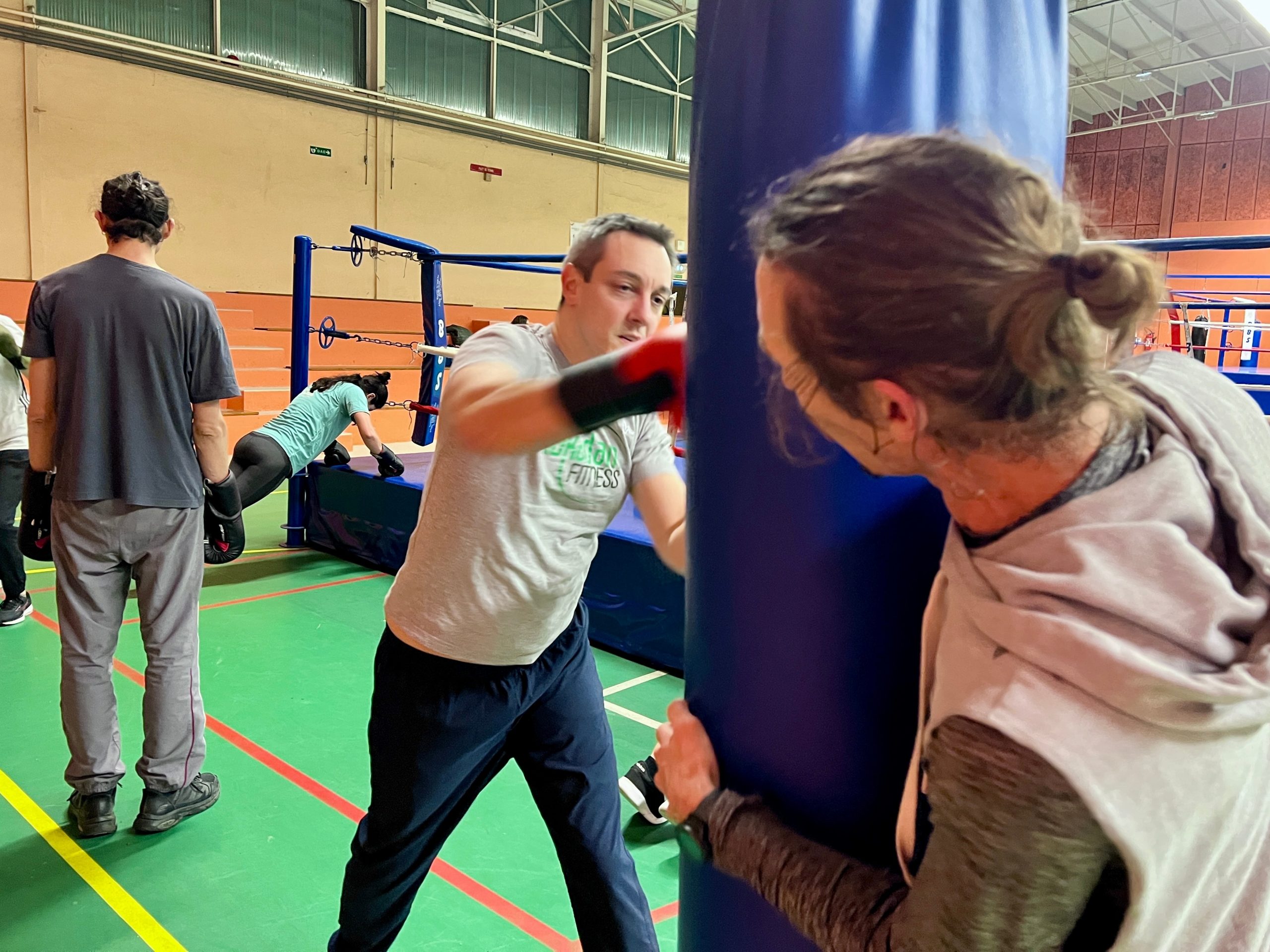 Le club regroupe une centaine d'adhérents.