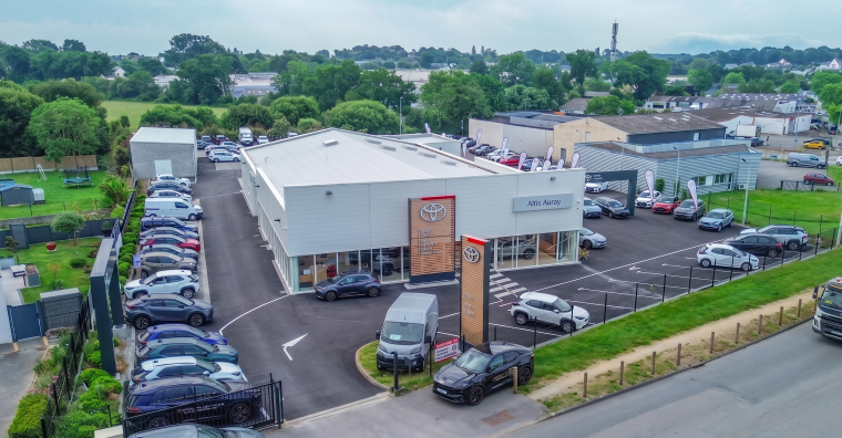 Illustration de l'article Groupe Cobredia : une rénovation importante pour la concession Toyota, près d&rsquo;Auray