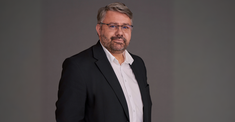 Olivier Roty, nouveau DG d'Alamo. Photo élargie grâce à l'intelligence artificielle