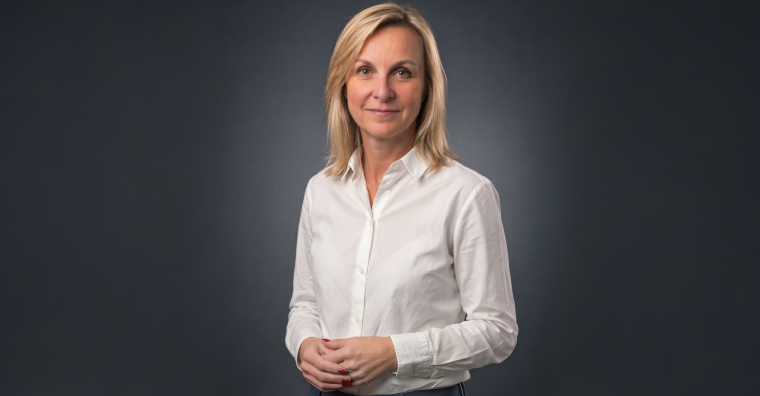 Charlotte Delsart, nouvelle directrice du développement CBRE Grand Ouest. Photo élargie via l'intelligence artificielle.
